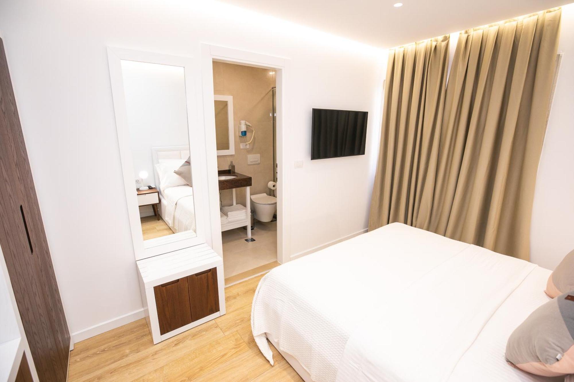 Hotel Elior Tirana Ruang foto