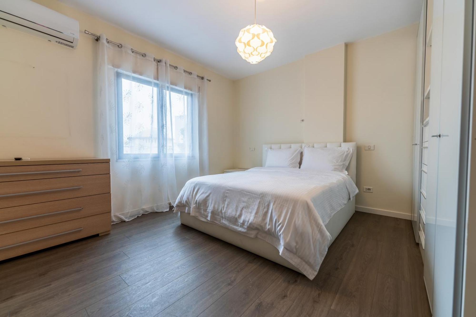 Hotel Elior Tirana Bagian luar foto