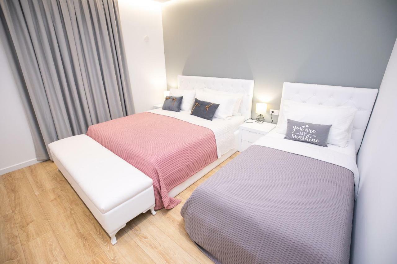 Hotel Elior Tirana Bagian luar foto
